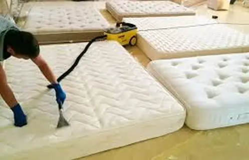 Top 5 Signs Your Mattress Needs Professional Cleaning in Zürich
