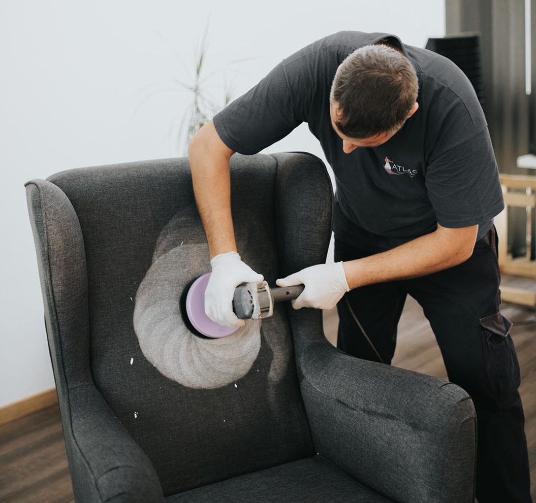 Professionelle Polsterreinigung: Der Unterschied, den Sie sehen können